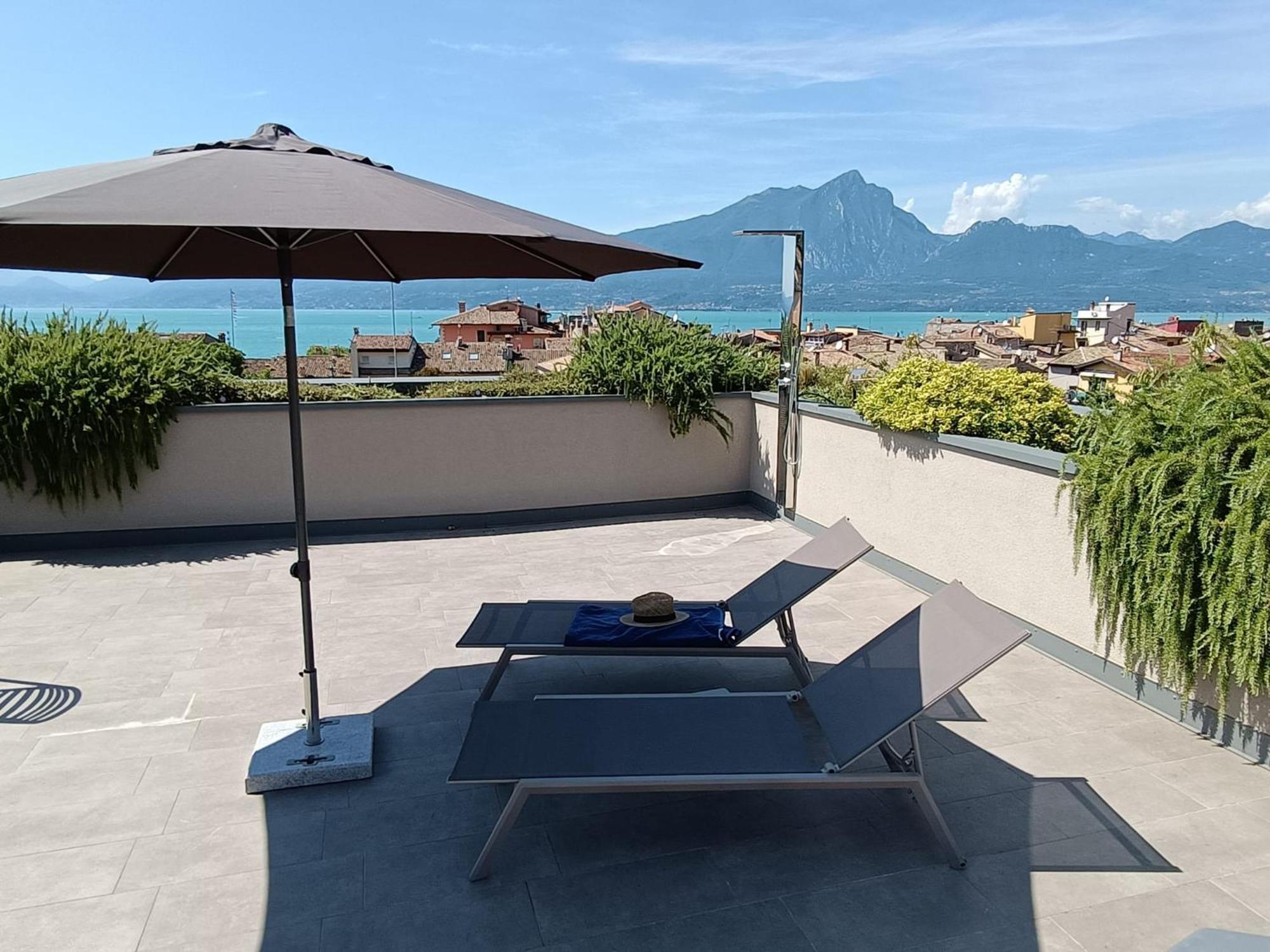 Suite Laura - Torri Del Benaco Exterior foto