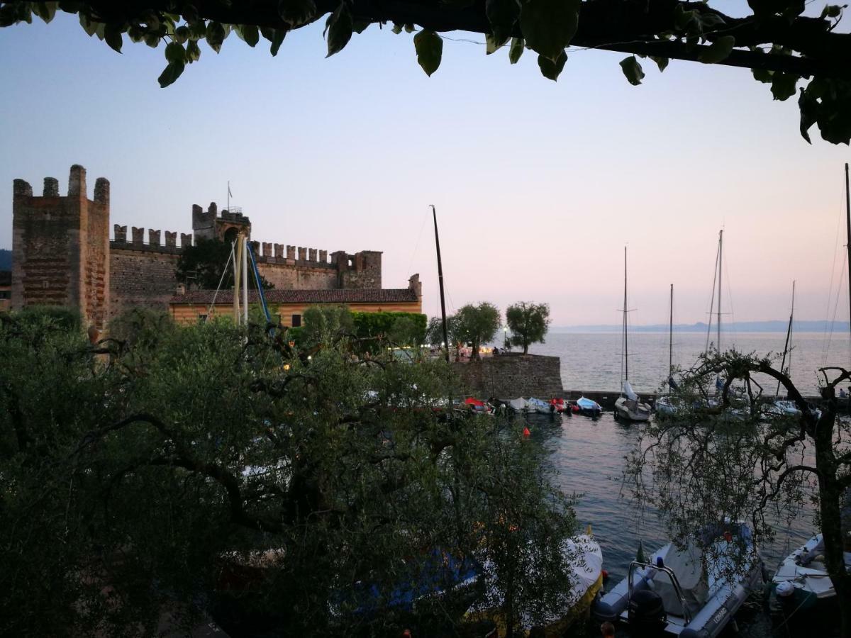 Suite Laura - Torri Del Benaco Exterior foto